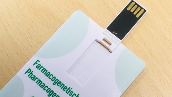 farmacogenetisch paspoort USB card